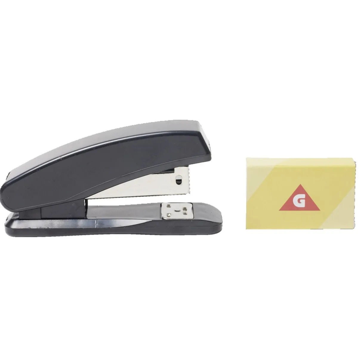 Agrafeuse grise en fer et plastique 11x3xH5cm < Gifi