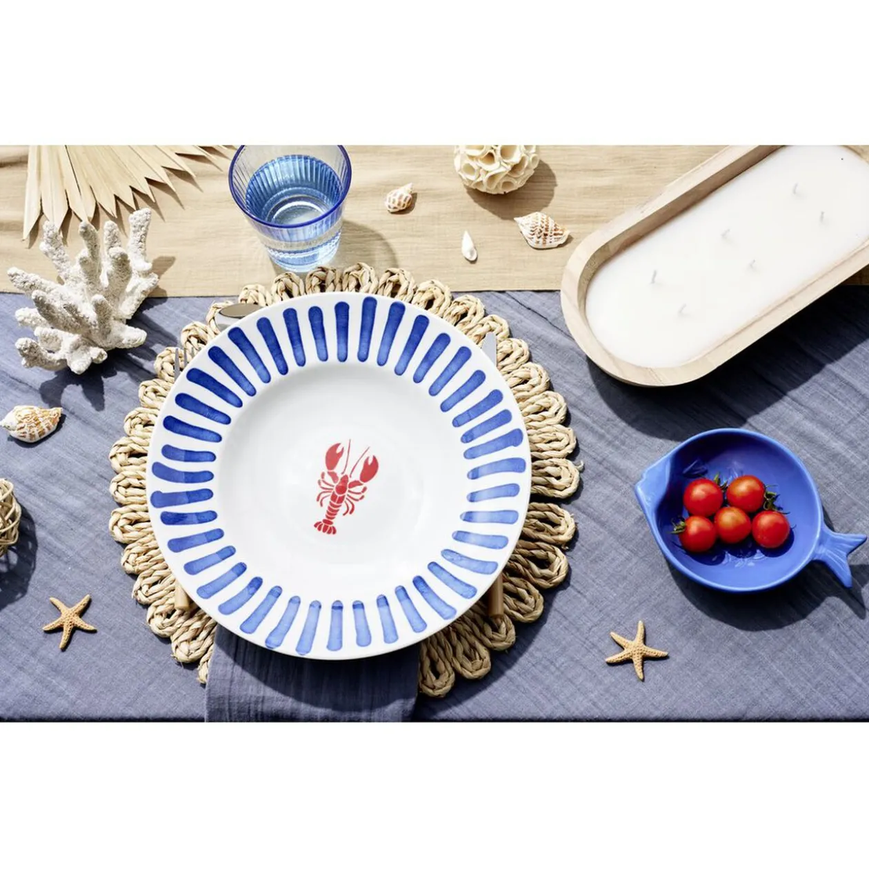 Assiette à pâtes porcelaine décor homard et traits bleus Ø26,5cm