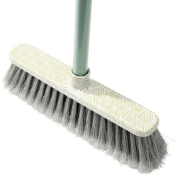 Balai avec manche décoré H122,5cm < Gifi Discount