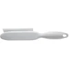 Balayette en silicone grise < Gifi New