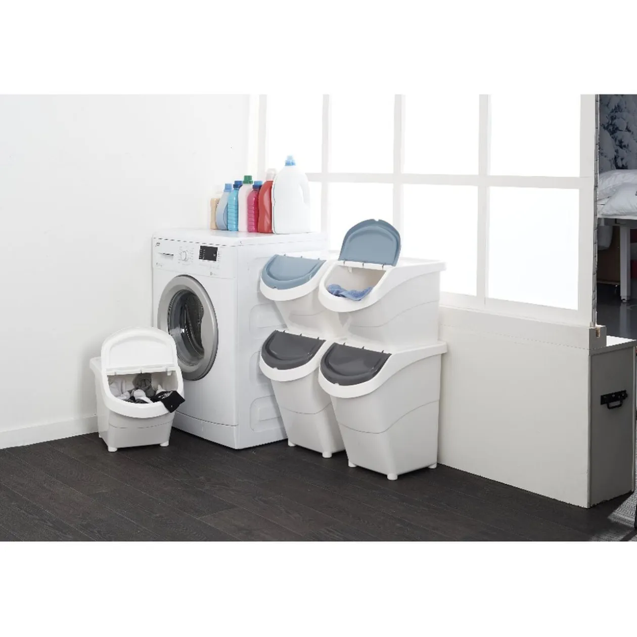 Boîte de rangement blanche avec couvercle 20L