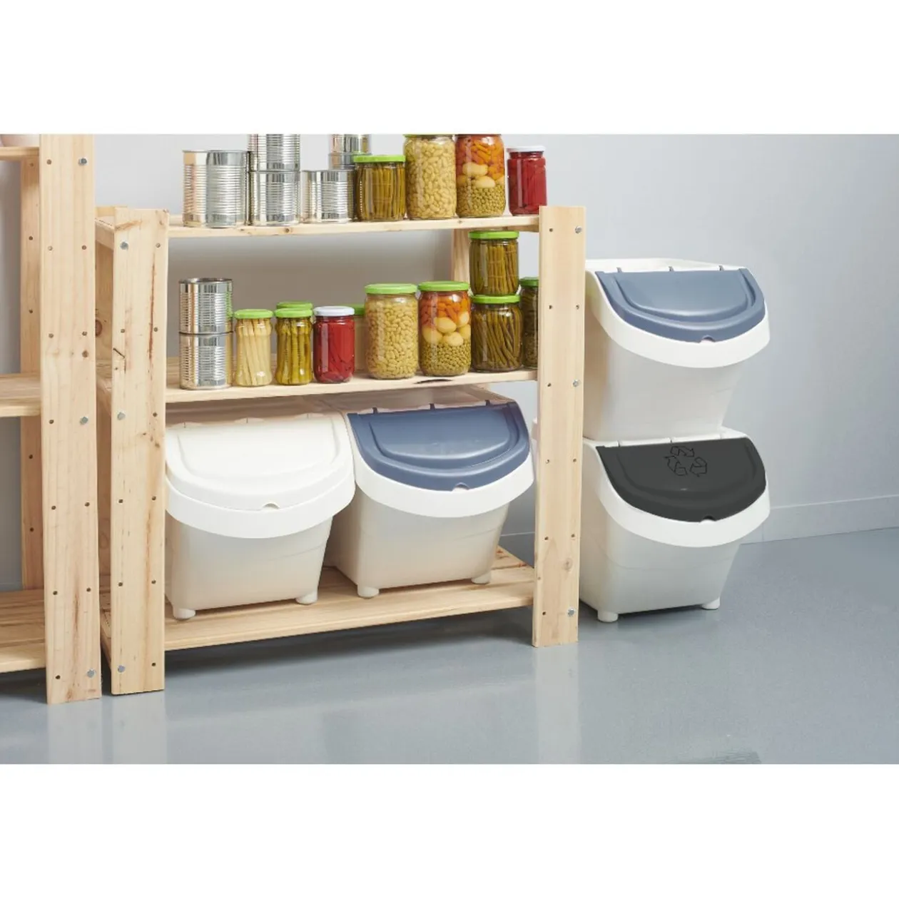 Boîte de rangement blanche avec couvercle 20L
