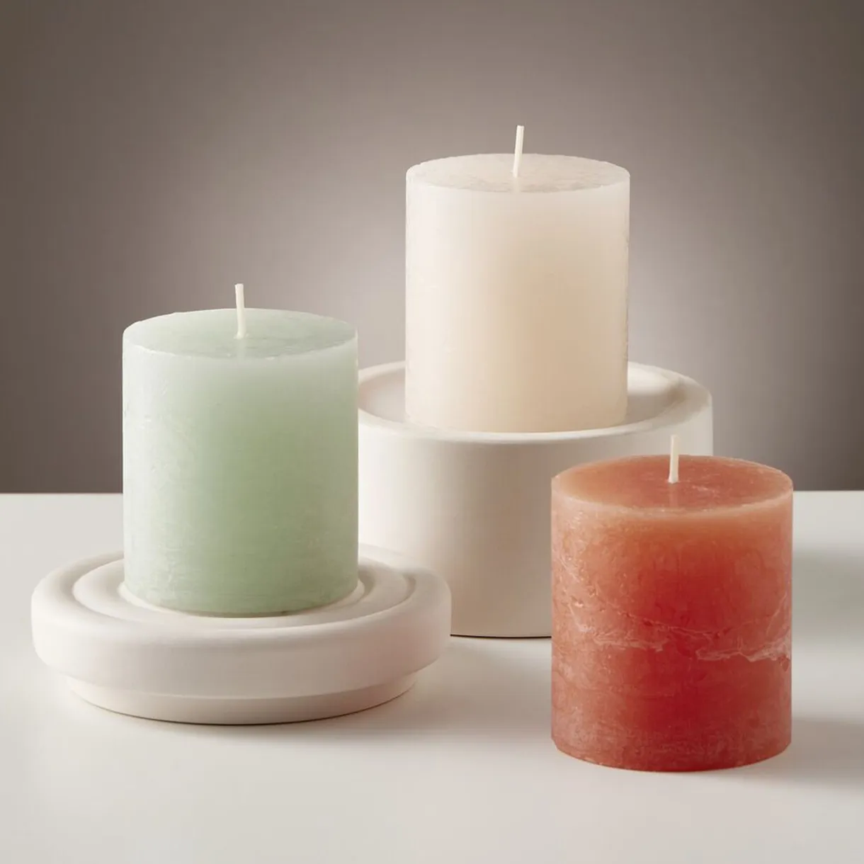 Bougie cylindrique Ø6,7xH7,5cm (3 modèles) < Gifi Online