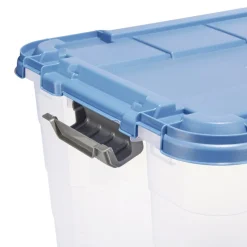 Box de rangement 40L plastique transparent 4 roues couvercle malin bleu 59x39xH27cm < Gifi Online