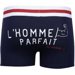 Boxer homme parfait et modeste