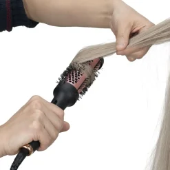 Brosse brushing séchante Homday Care noir et rose Ø4,5x24cm < Gifi Discount