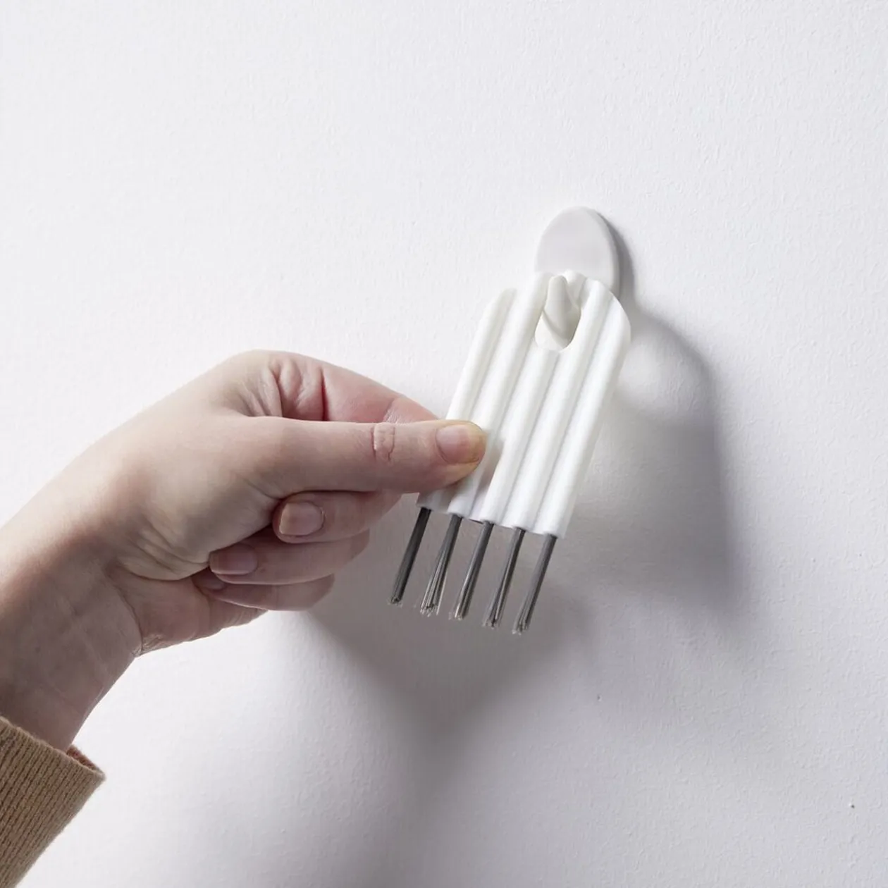 Brosse de nettoyage petits espaces