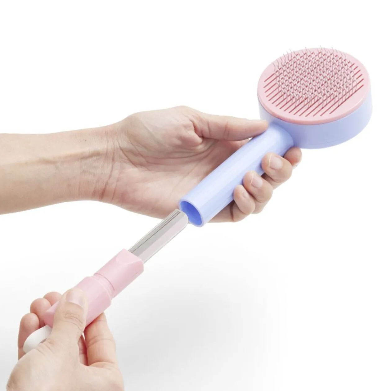 Brosse et peigne pour animaux (3 modèles)