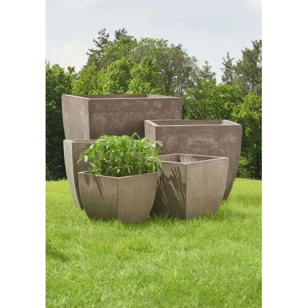 Cache pot fibre d'argile carré effet vieilli gris 56x56xH52cm