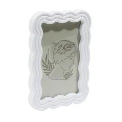 Cadre photo plastique vague 12x17cm pour photo 10x15cm (3 modèles) < Gifi Outlet