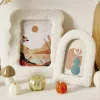 Cadre photo tissu bouclette blanc 16x21cm pour photo 10x15cm < Gifi Online