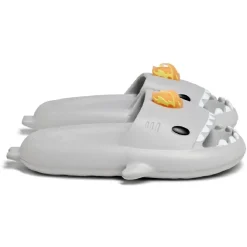 Chaussons requin flamme caoutchouc gris 38/39 < Gifi Discount