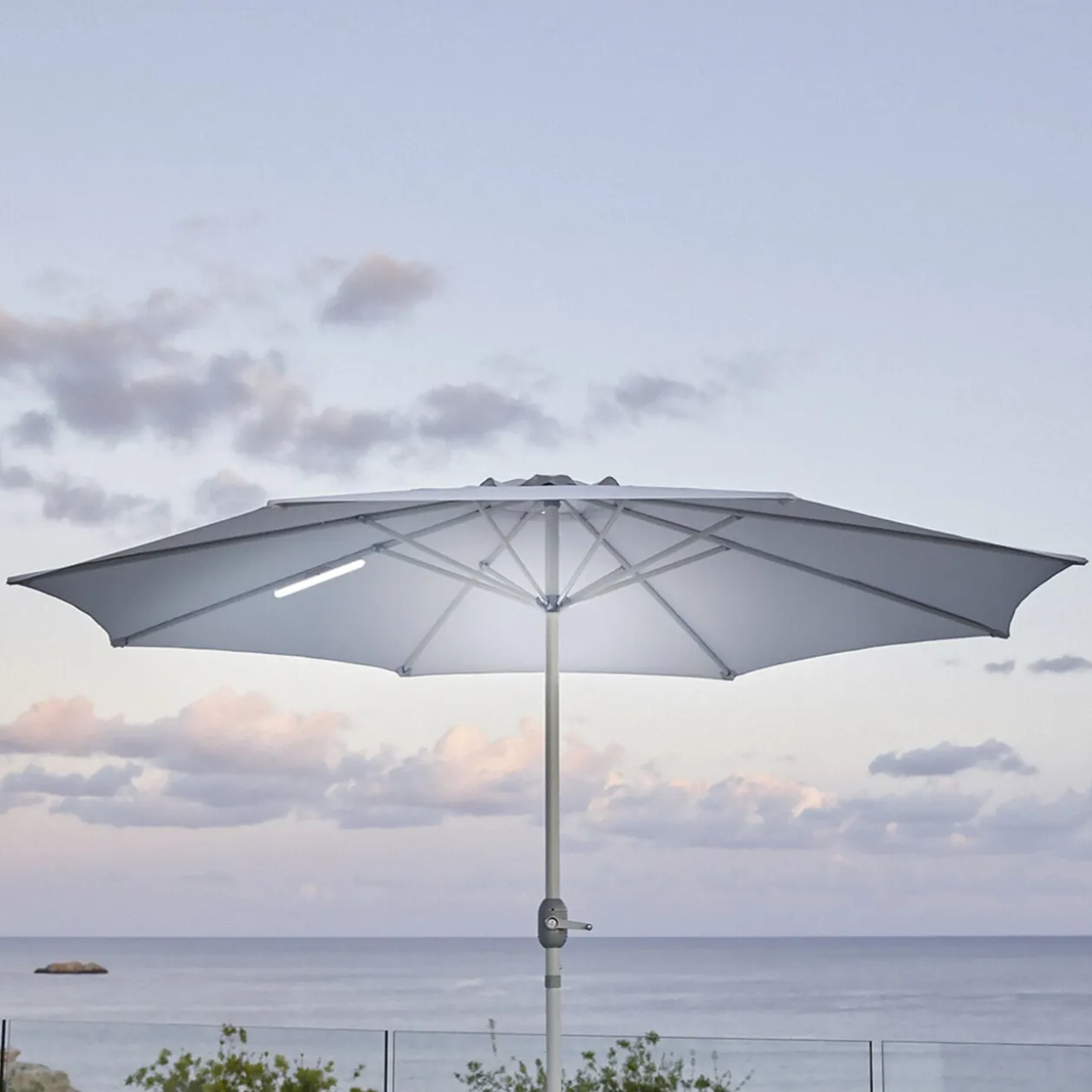 Éclairage magnétique USB pour parasol