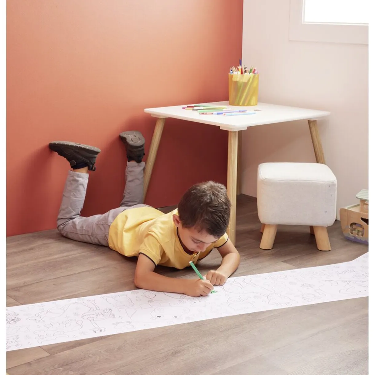 Coloriage en papier adhésif rouleau 2m < Gifi
