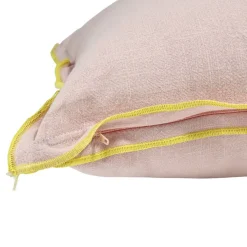 Coussin rectangulaire en lin et coton rose bord orange 30x50cm < Gifi Online