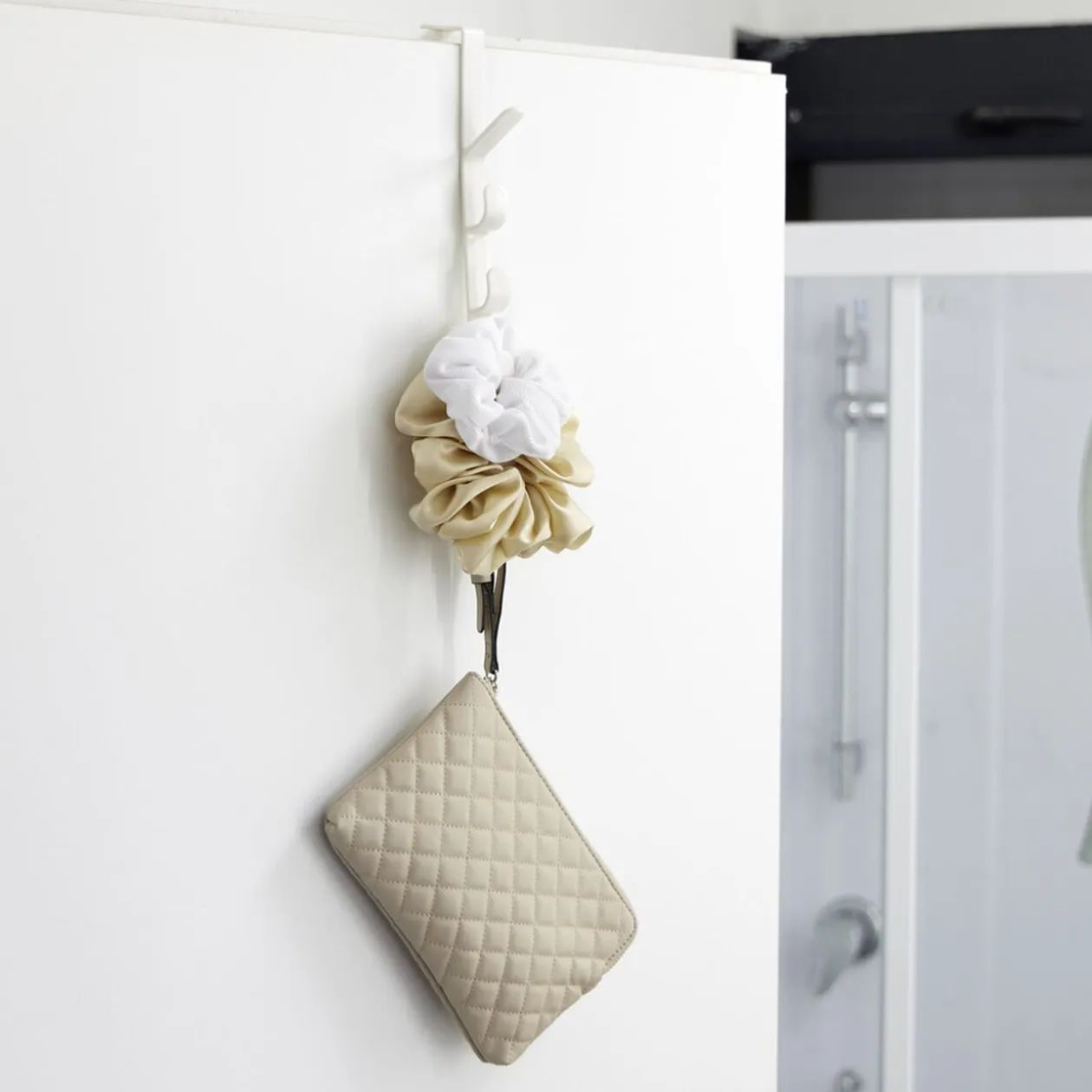 Crochet dessus de porte x5 H27cm