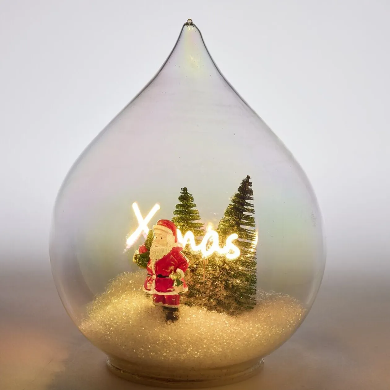 Décoration de Noël LED à poser goutte scène Père Noël Ø14xH19,5cm