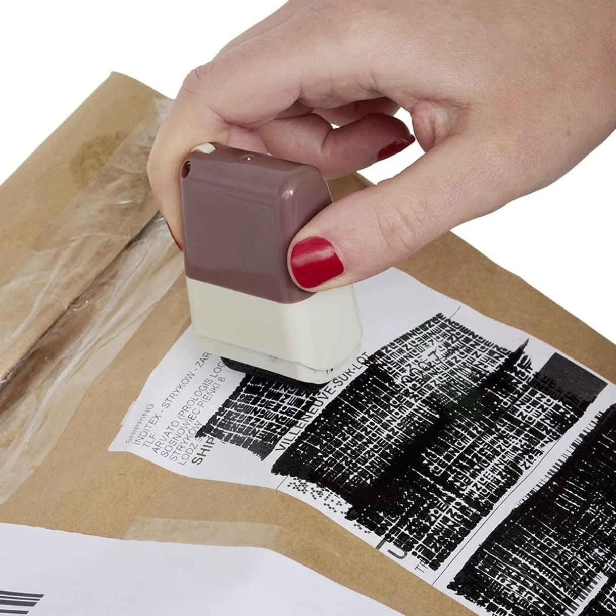 Effaceur d'adresse 2-en-1 ouvre colis et courrier < Gifi Clearance