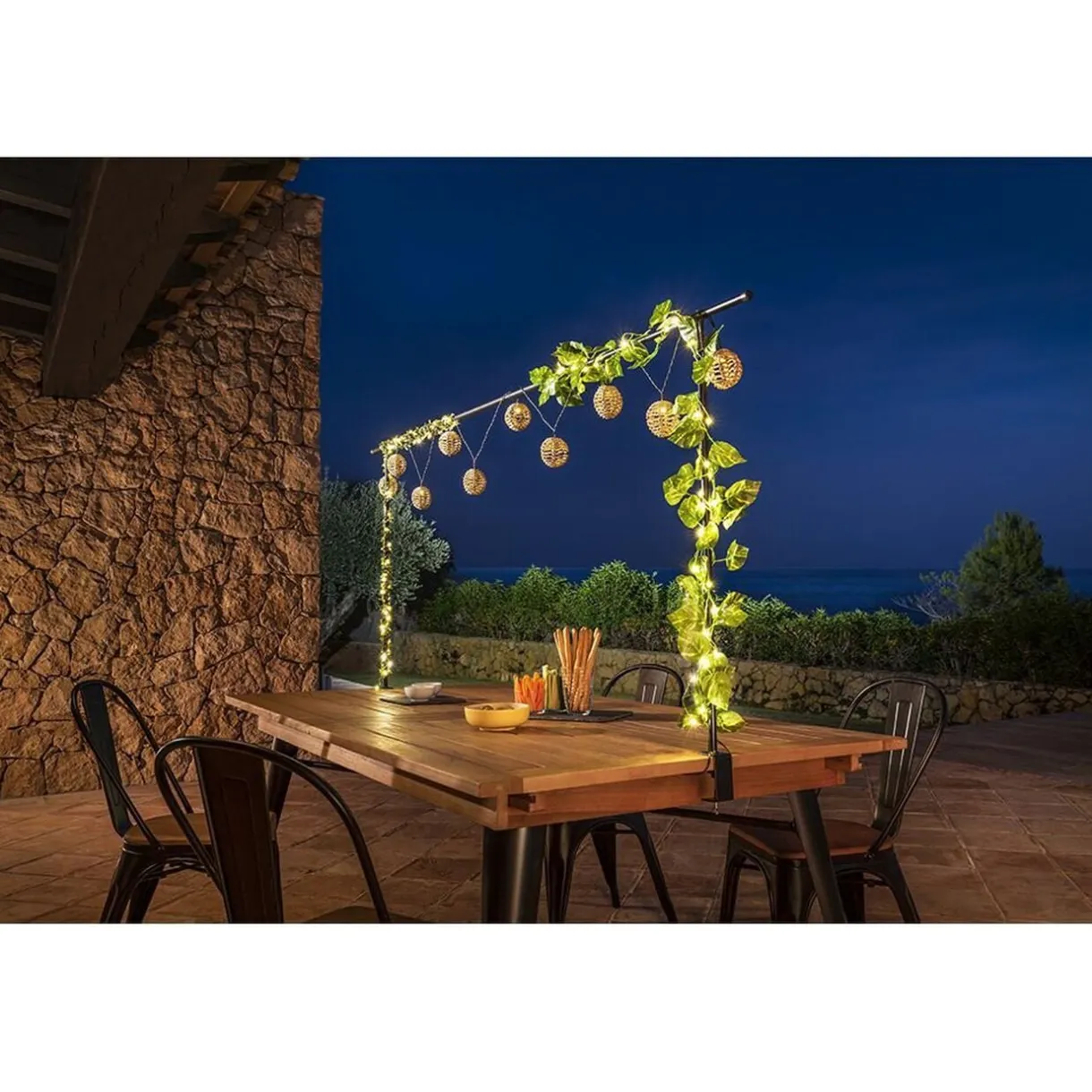 Guirlande solaire boules imitation rotin naturel 10 led L 2,7 m < Gifi Clearance