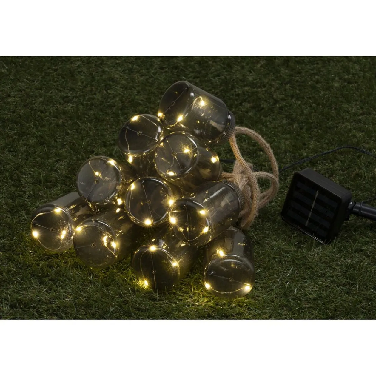 Guirlande solaire jute avec bouteilles plastique fumée noire suspendues 2,7m