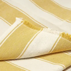 Jeté de canapé motif bayadère blanc et jaune 170x250cm < Gifi Sale