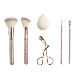 Kit accessoires maquillage 6 pièces beige ou rose - 2 coloris