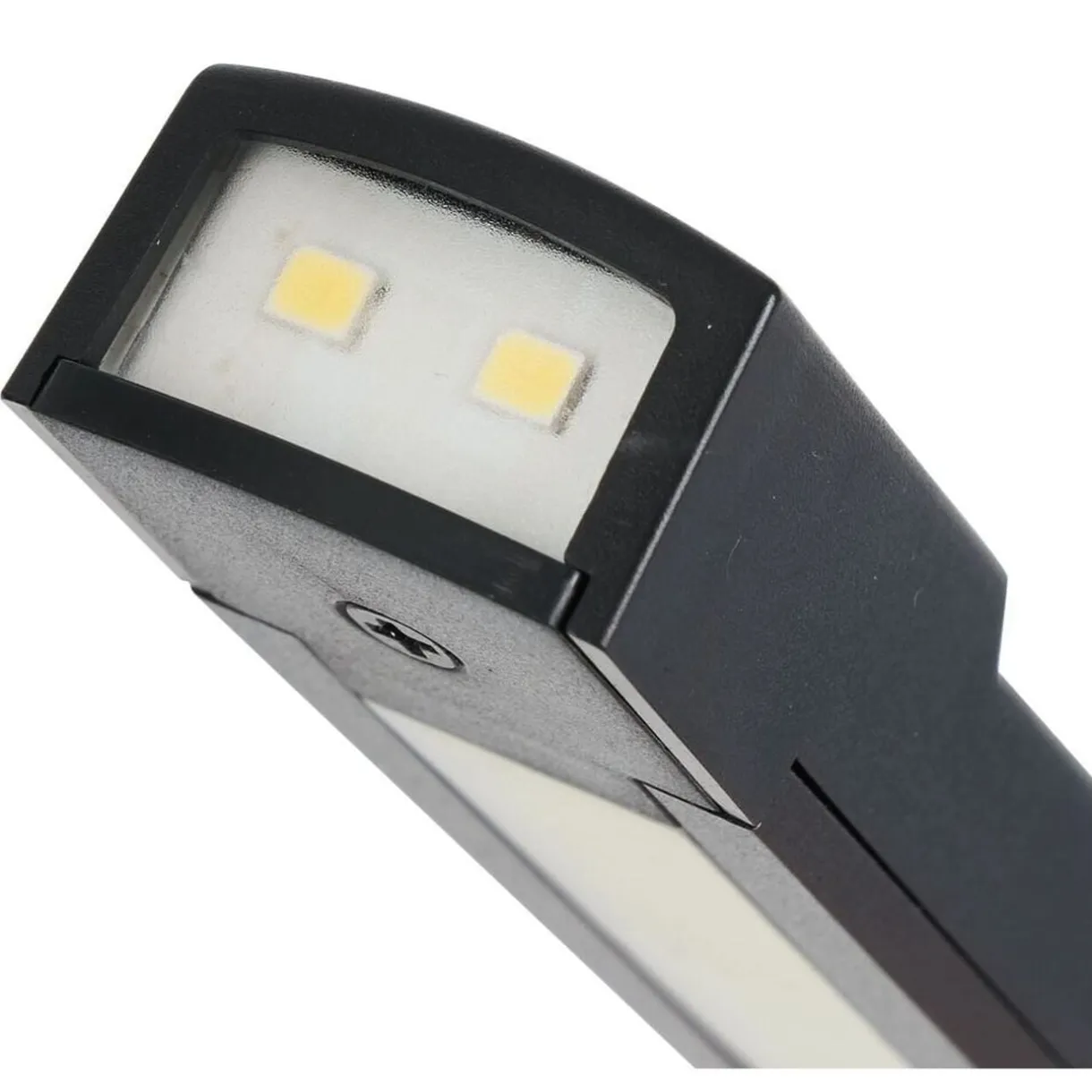 Lampe de travail magnétique rechargeable 600lms < Gifi New