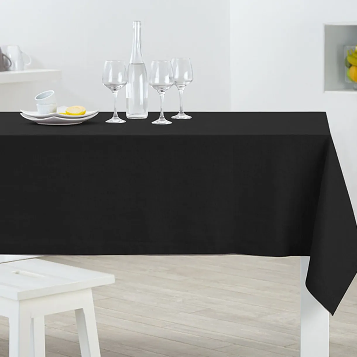 Nappe rectangulaire noire unie < Gifi Outlet