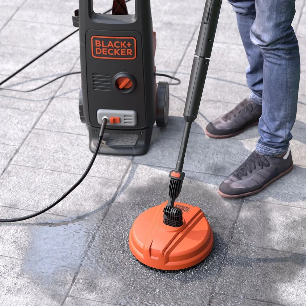 Nettoyeur haute pression Black & Decker 125bar 420L/h noir et orange 1600W