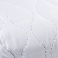 Oreiller carré ferme matelassé blanc 60x60xÉp10cm < Gifi Online