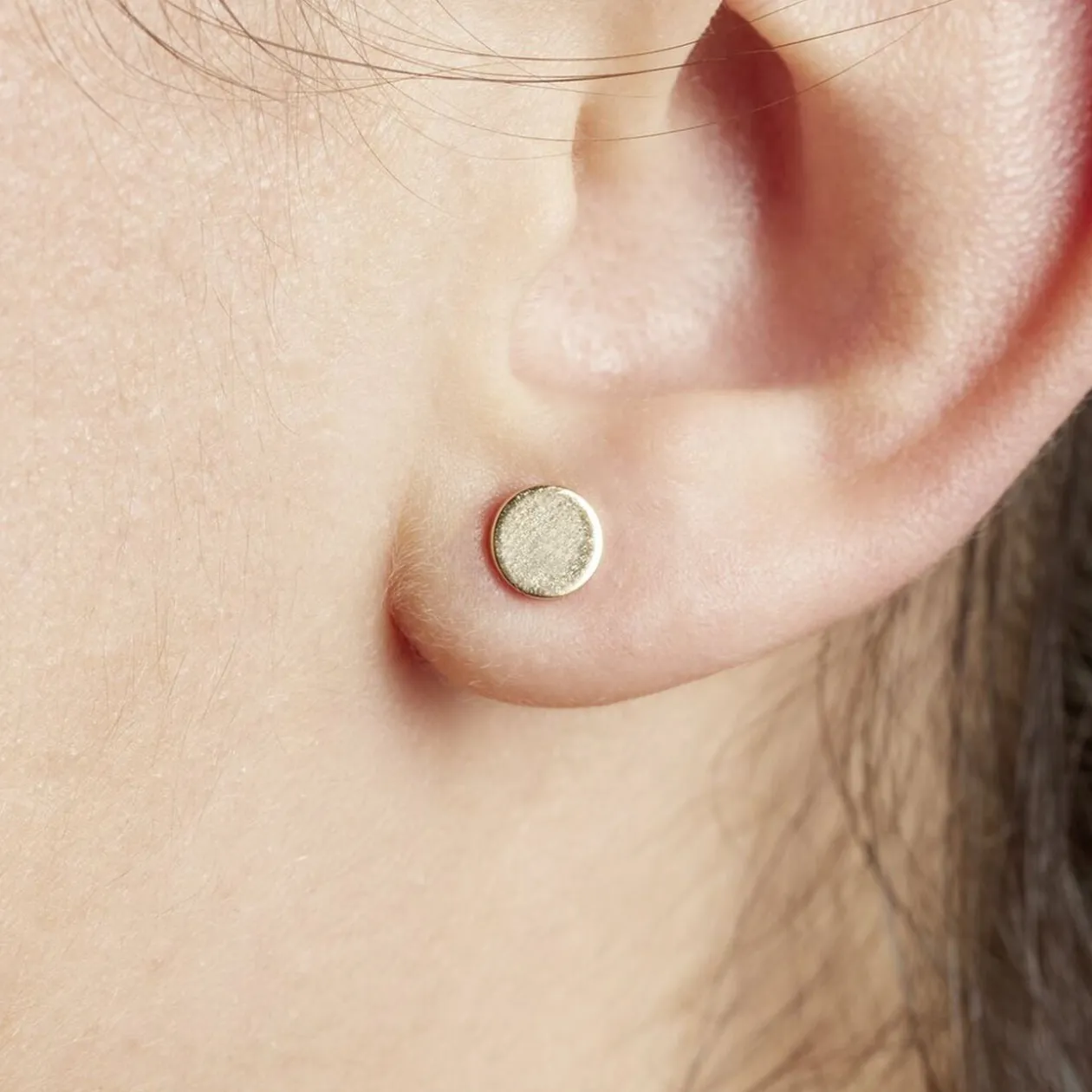 Paire de boucles d'oreilles femme puces x3 en métal Ø1cm (3 modèles)