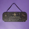 Pancarte Halloween à suspendre planche ouija en bois L43xH17cm < Gifi Online