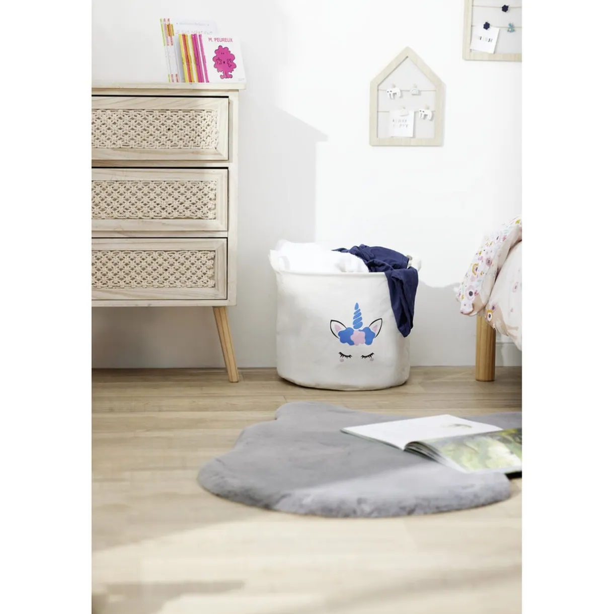 Panier à linge en toile enfant Ø30xH25cm (2 modèles) < Gifi Hot