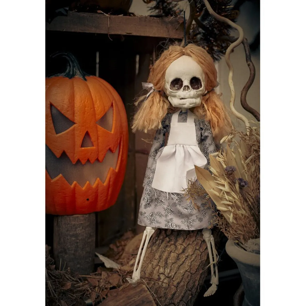 Poupée Halloween squelette à suspendre H44cm (2 modèles)