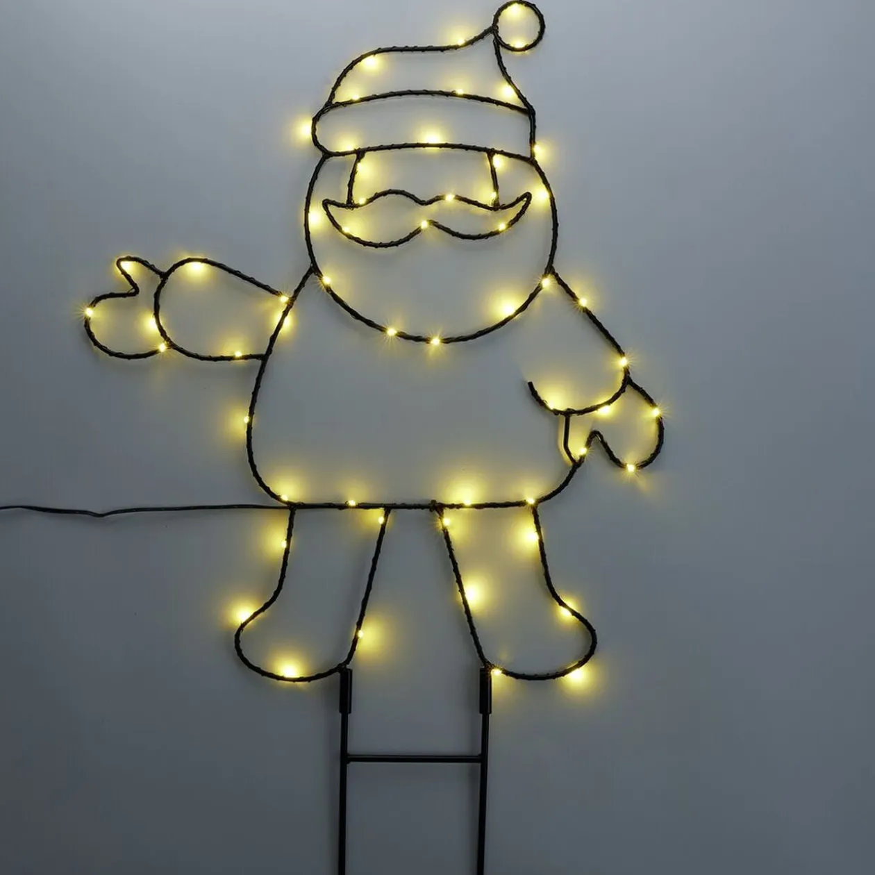 Père Noël à planter lumineux 56LED métal H61cm