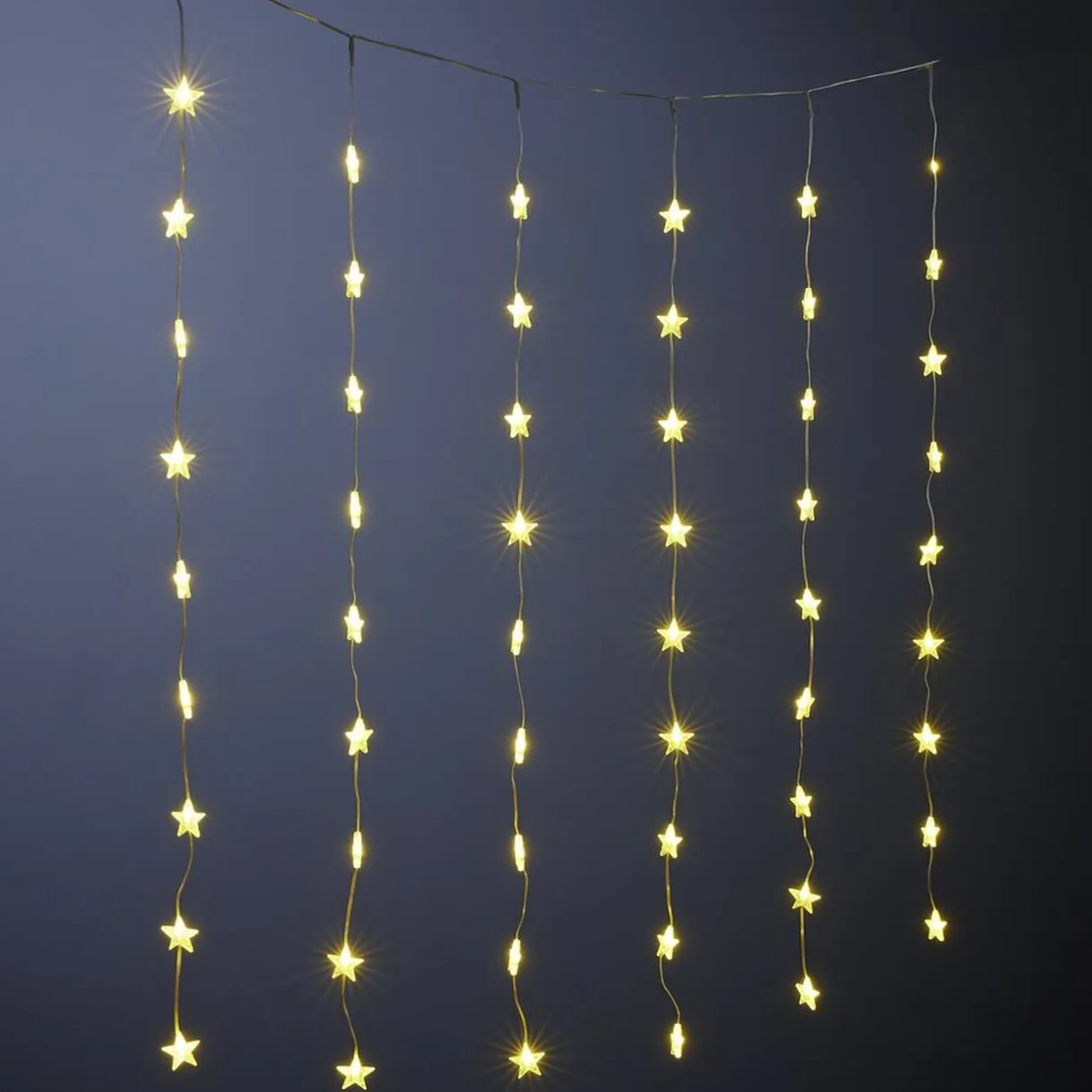 Rideau de fenêtre Noël lumineux 54LED pluie d'étoiles L200cm < Gifi New