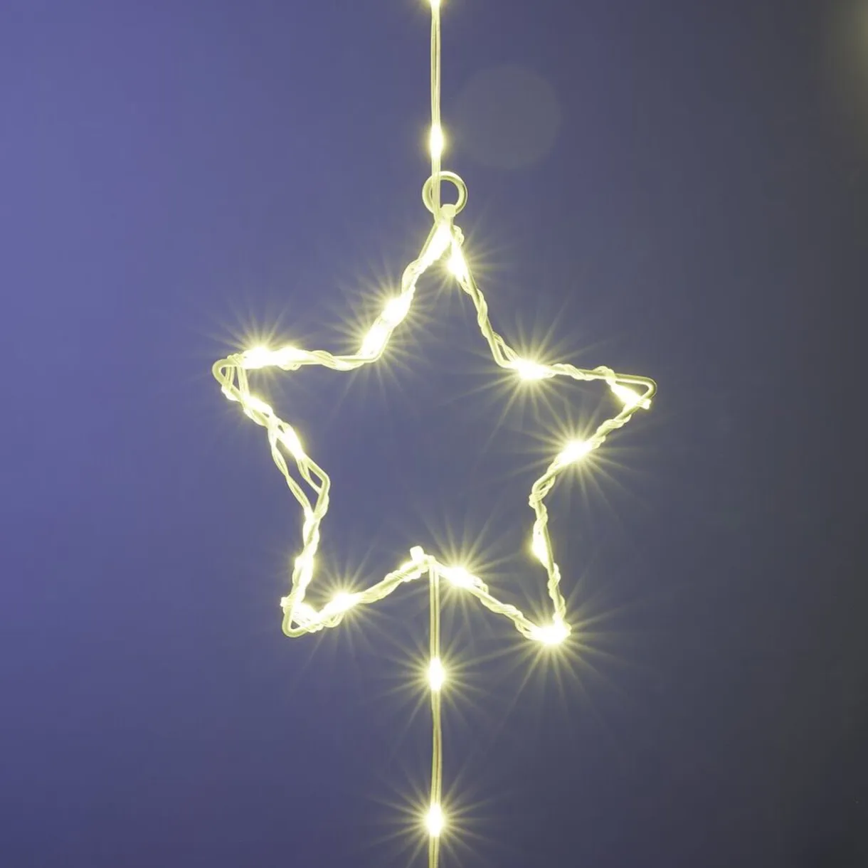 Rideau de Noël lumineux 240LED pluie d'étoiles blanc chaud L620cm < Gifi Discount