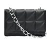 Sac pochette effet matelassée avec chaîne métal 20xH13cm - 2 modèles noir ou vert < Gifi Discount