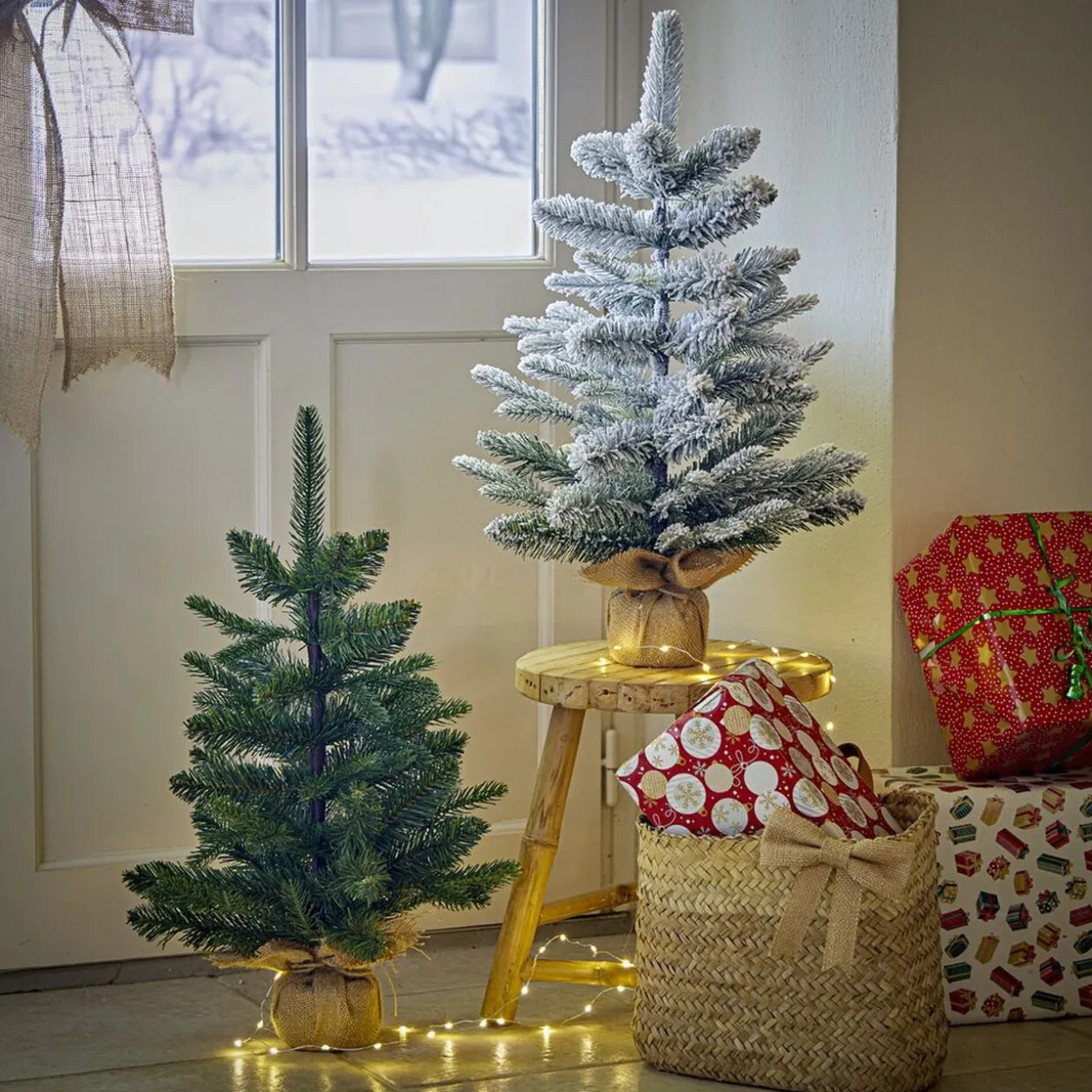 Sapin de Noël artificiel avec base en jute Ø38xH60cm
