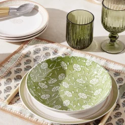Service vaisselle porcelaine 4 personnes 12 pièces motif floral vert et beige