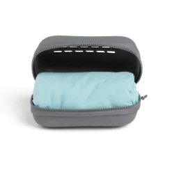 Serviette de sport en microfibre 80x42cm avec étui de rangement < Gifi Discount