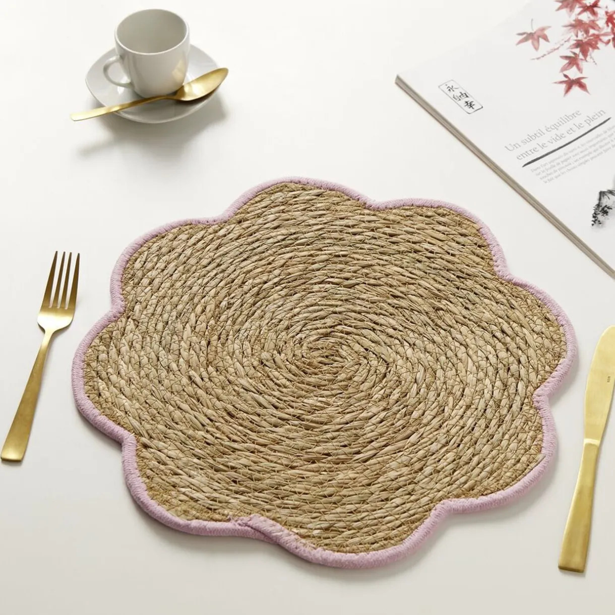 Set de table jonc de mer tressé et coton forme fleur contour rose Ø38cm < Gifi Sale