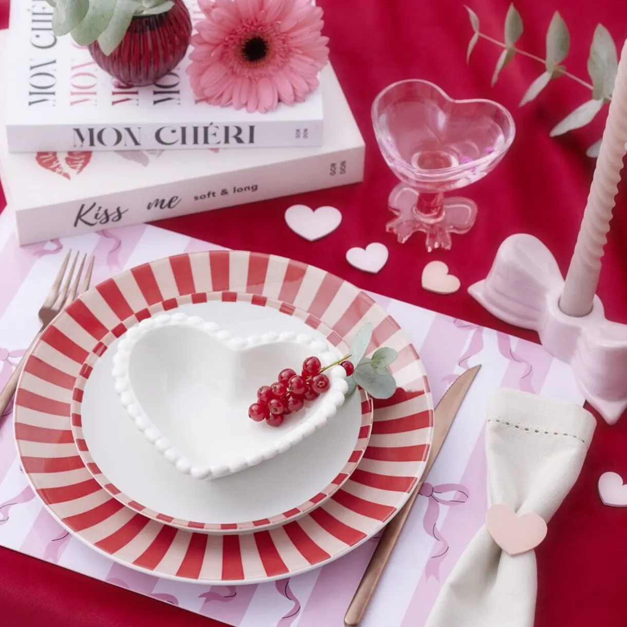 Set de table plastique décor noeud rose 30x45cm (2 modèles) < Gifi Clearance