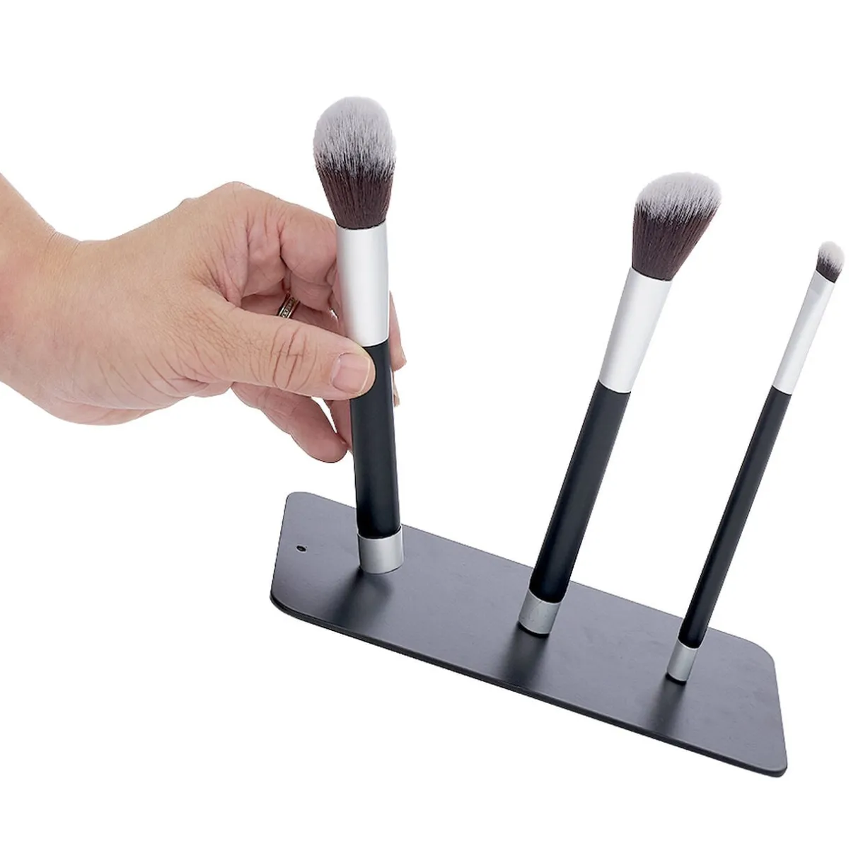 Set pinceaux cosmétiques avec support magnétique < Gifi Sale