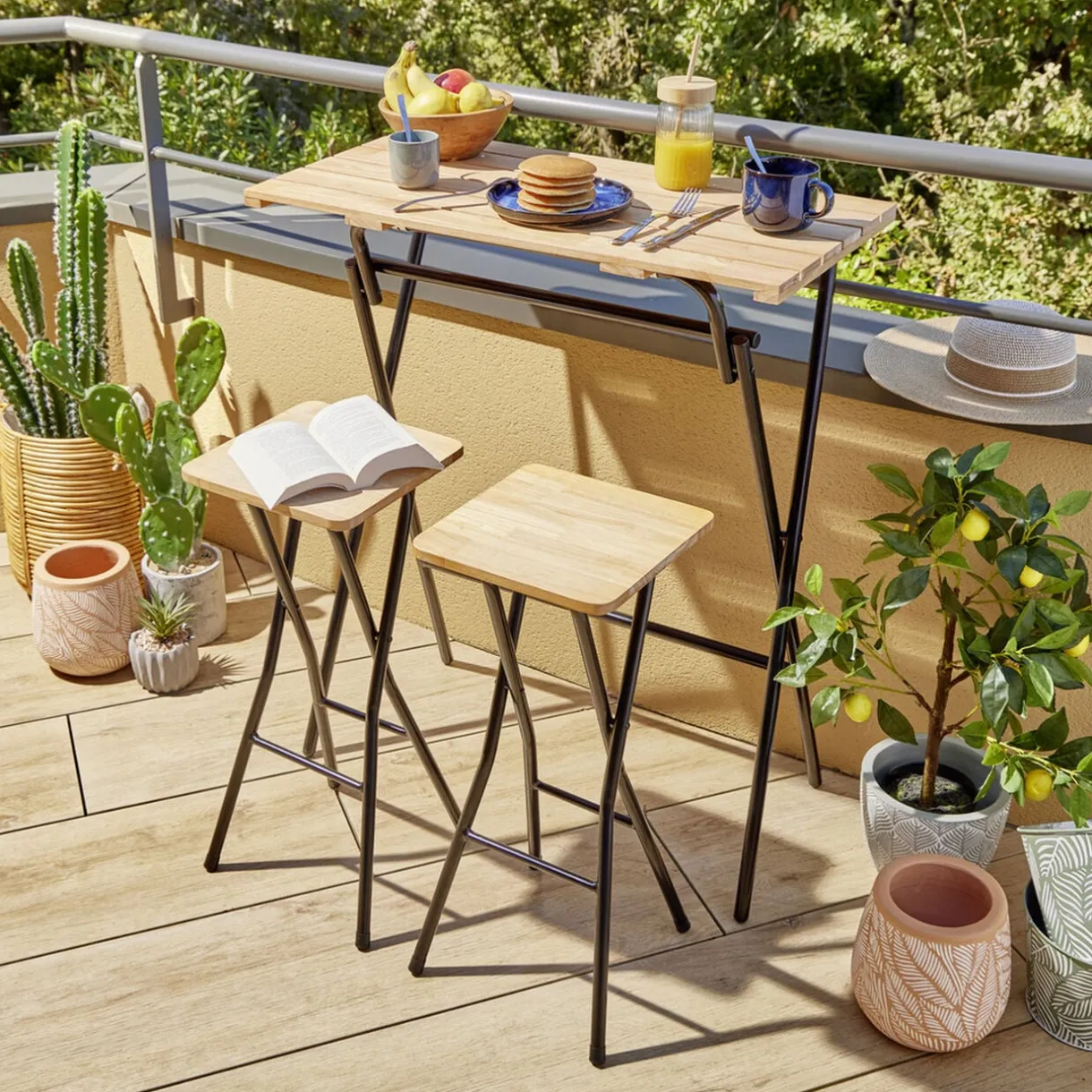 Table haute avec tabourets x2 Balcony pliables bois et métal 80x40xH98cm < Gifi