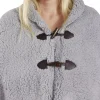 Veste plaid châle moutonné gris 75x150cm avec boutons à brandebourg < Gifi Hot